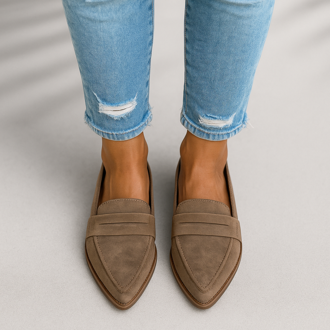 Luz Elegant Pointed Slip-On Loafer