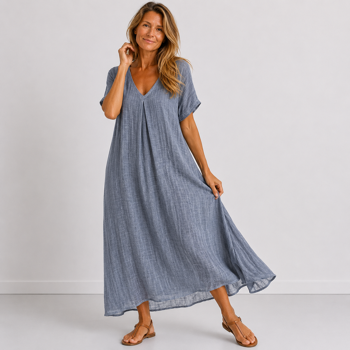 Giuliana Elegant Flowing Maxi Dress