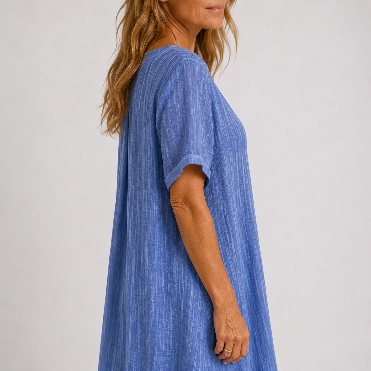 Giuliana Elegant Flowing Maxi Dress